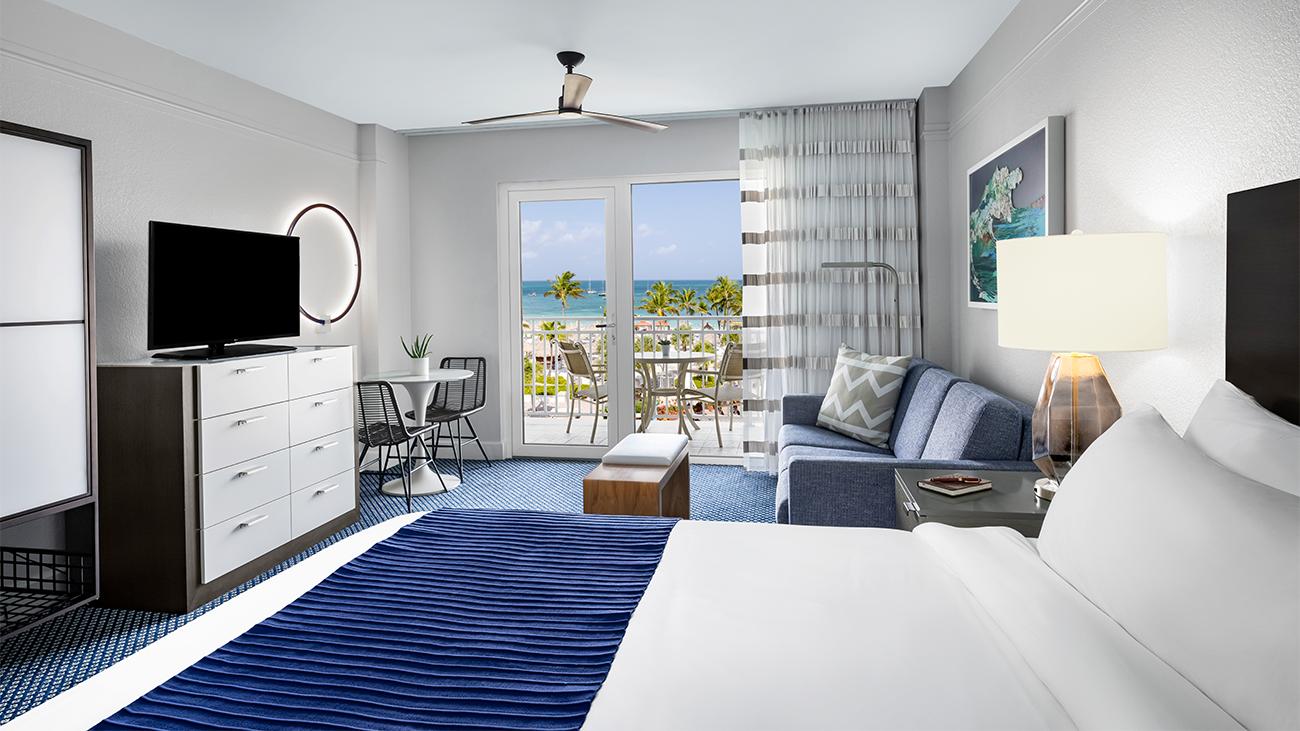 Ocean Front Bed, Living Room, & Balcony (1-Bedroom)